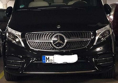 Mercedes-Benz V 300 d extralang Avantgarde / AMG Paket Vollausstattung