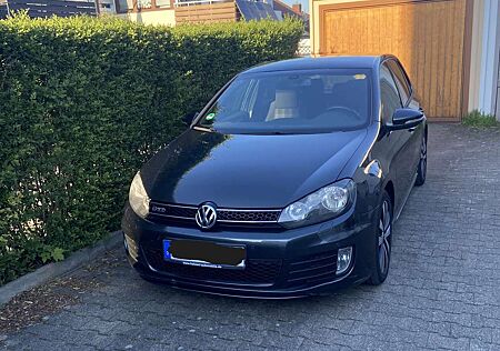 VW Golf Volkswagen GTD