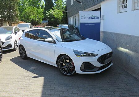 Ford Focus ST X // Pano, ACC, R-kam, B&O, HUD