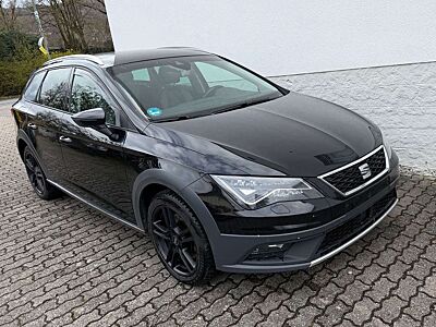 SEAT Leon ST X-Perience 2.0 TSI 4Drive DSG Virtual