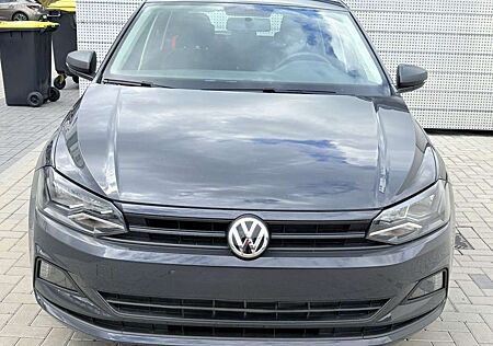 VW Polo Volkswagen VI 1.0 Trendline