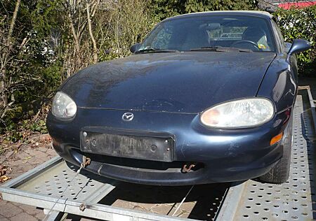 Mazda MX-5 MX 5 1.6i 16V