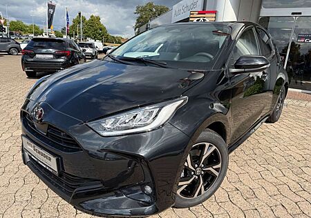 Toyota Yaris Hybrid Teamplayer **SAFETY/COMFORTPAKET**