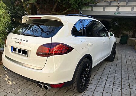 Porsche Cayenne S Tiptronic - Volle Ausstattung