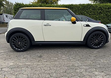 Mini Cooper Chrome Line neue Motor