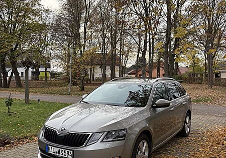 Skoda Octavia Combi 1.6 TDI DSG Style