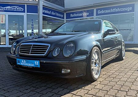 Mercedes-Benz CLK 430 V8