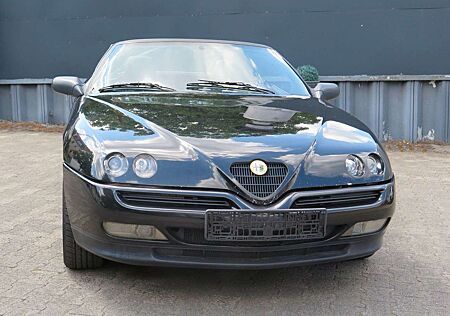 Alfa Romeo Spider 2.0 T.Spark Tüv, Neu Insp. Neu ,Dach neu