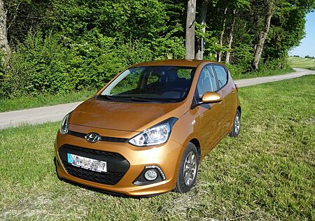 Hyundai i10 1.0YES!