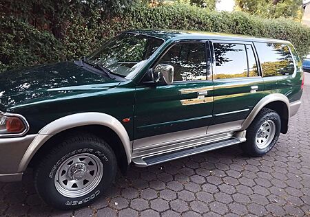 Mitsubishi Pajero Sport Edition Sport-Scheck