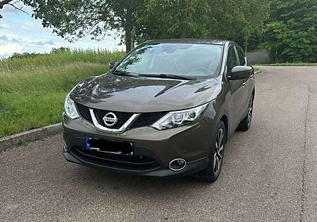 Nissan Qashqai 1.2 DIG-T ACENTA