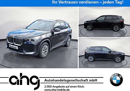 BMW iX1 xDrive30 AHK Adaptives Fahrwerk Sportsitze