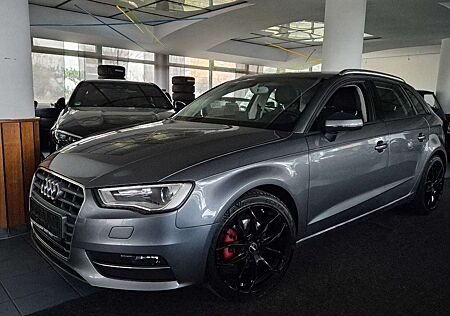 Audi A3 Sportsitze/18"/Bi-Xen/Navi/PTS/SHZ/Temp