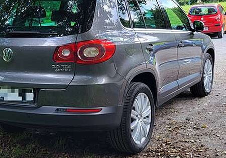 VW Tiguan Volkswagen 2.0 TDI DPF 4MotionSport