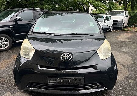 Toyota iQ Basis 1,4 L Diesel Euro 4 Klimaanlage