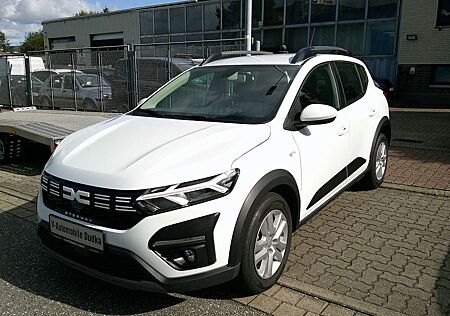 Dacia Sandero III Stepway Expression EDC Automatik