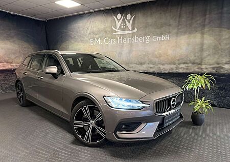 Volvo V60 Kombi D4 Inscription LED Pano H&K 1.Hand
