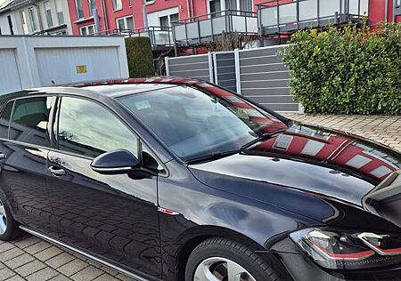 VW Golf GTI Volkswagen GTI Performance BMT/Start-Stopp