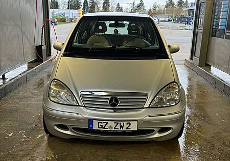 Mercedes-Benz A 190 Elegance