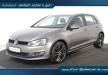 VW Golf Volkswagen 2.0 TDI Sport *Navi*SHZ*Park ass.*