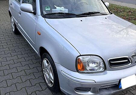 Nissan Micra 1.0 Comfort