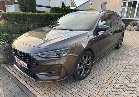 Ford Focus Turnier ST-Line X-Matrix-ACC-LCD-El. Heckk