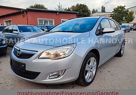 Opel Astra J Sports Tourer 1.4/Automatik/TÜV NEU