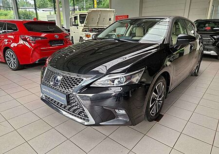 Lexus CT 200h Launch Edition/Navi