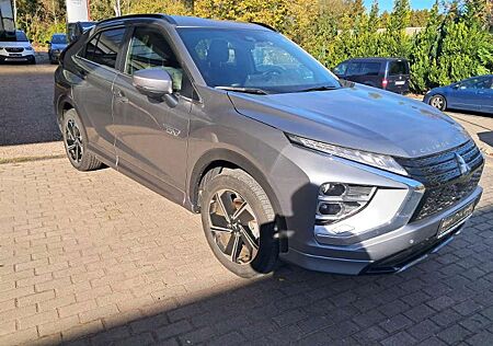 Mitsubishi Eclipse Cross PHeV Plus Selectp. 2,4MIVEC 4WD