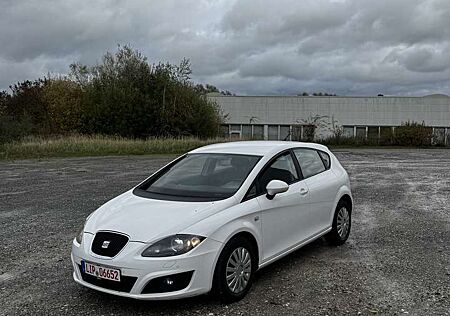 Seat Leon 1.6 TDI DPF DSG Sport TÜV Top zustand