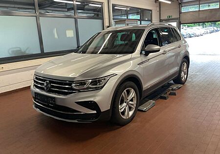 VW Tiguan Volkswagen 2.0 TDI DSG Elegance PDC Klima Sitzhzg