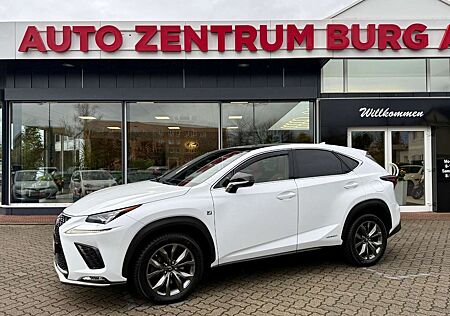 Lexus NX 300 H Leder AHK Panorama HUD