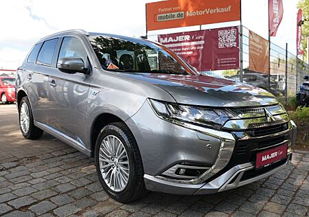 Mitsubishi Outlander PLUG-IN-HYBRID 4WD KEYLESS*STANDHZ