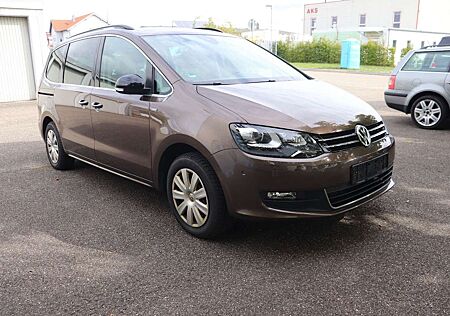 VW Sharan Volkswagen Match DSG 7 Sitzer Pano Xenon Navi 1 Hand