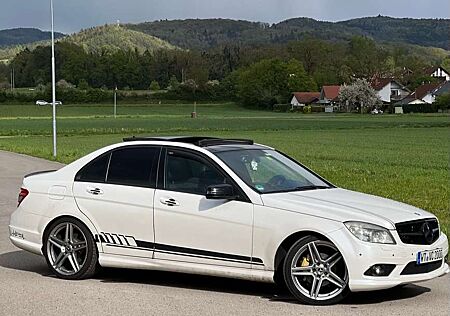 Mercedes-Benz C 300 C300 AMG PAKET NEU TÜV BIS 2026 017670945902