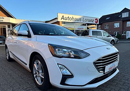 Ford Focus Turnier Cool & Connect /1.Hand/Navi/PDC