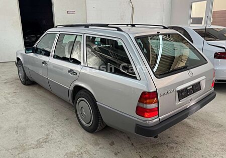 Mercedes-Benz 300 TD W124*1.Hand*Scheckheft MB*H-Zulassung*Shd*