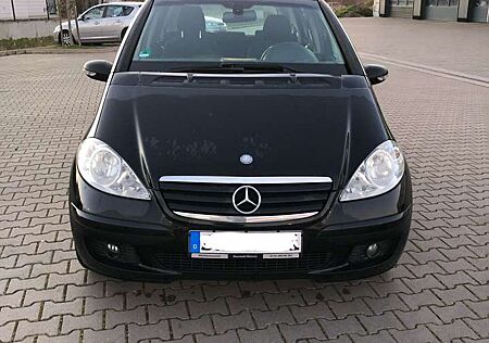 Mercedes-Benz A 150 Classic Polar Star