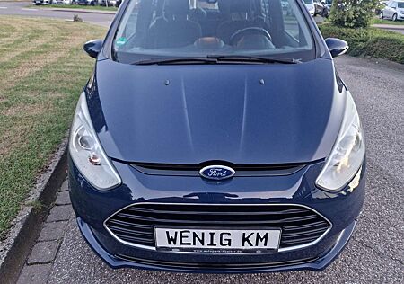 Ford B-Max Titanium