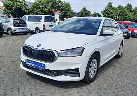 Skoda Fabia Active *1.HAND/SITZHEIZUNG/EINPARKHILFE*