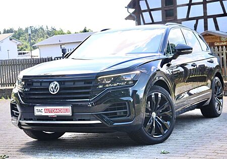 VW Touareg Volkswagen R-Line 4Mo IQ LUFT PANO HUD AHK STANDHEI
