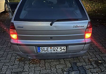 Fiat Palio Weekend 100 16V