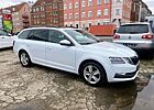 Skoda Octavia Combi 2.0 TDI Style/ TÜV NEU/ ACC/DCC/PANORAMA