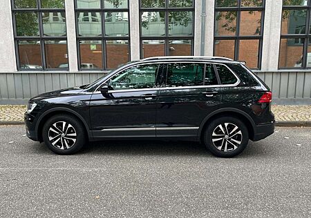 VW Tiguan Volkswagen 2.0 TDI SCR IQ.DRIVE