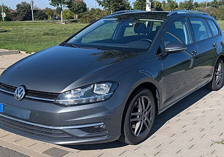 VW Golf gebraucht kaufen VW Golf Volkswagen VII Variant 1.0 TSI Comfortline