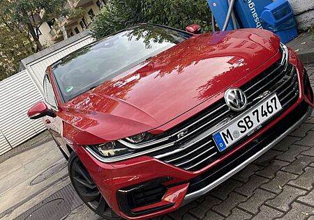 VW Arteon Volkswagen 2.0 TSI 4Motion DSG R-Line