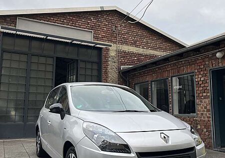 Renault Scenic dCi 110 FAP EDC Bose Edition