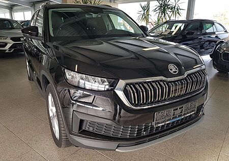 Skoda Kodiaq TSI DSG STYLE AHK Navi SD PDC ACC LED 7 Sitze