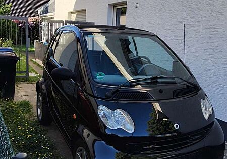 Smart ForTwo cabrio edition starblue