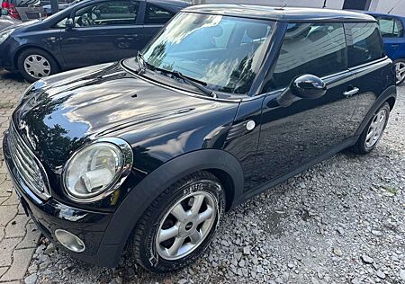 Mini ONE elektr.Fenster,Klimaaut.,SHZ,Alu,TÜV 09/27